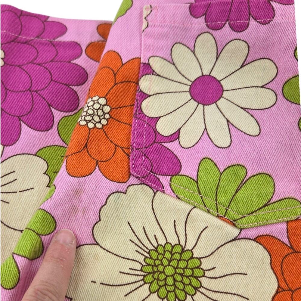 Princess Highway | Bold Flower Print Flair High Rise Jeans | Size 10 - Picture 5 of 5